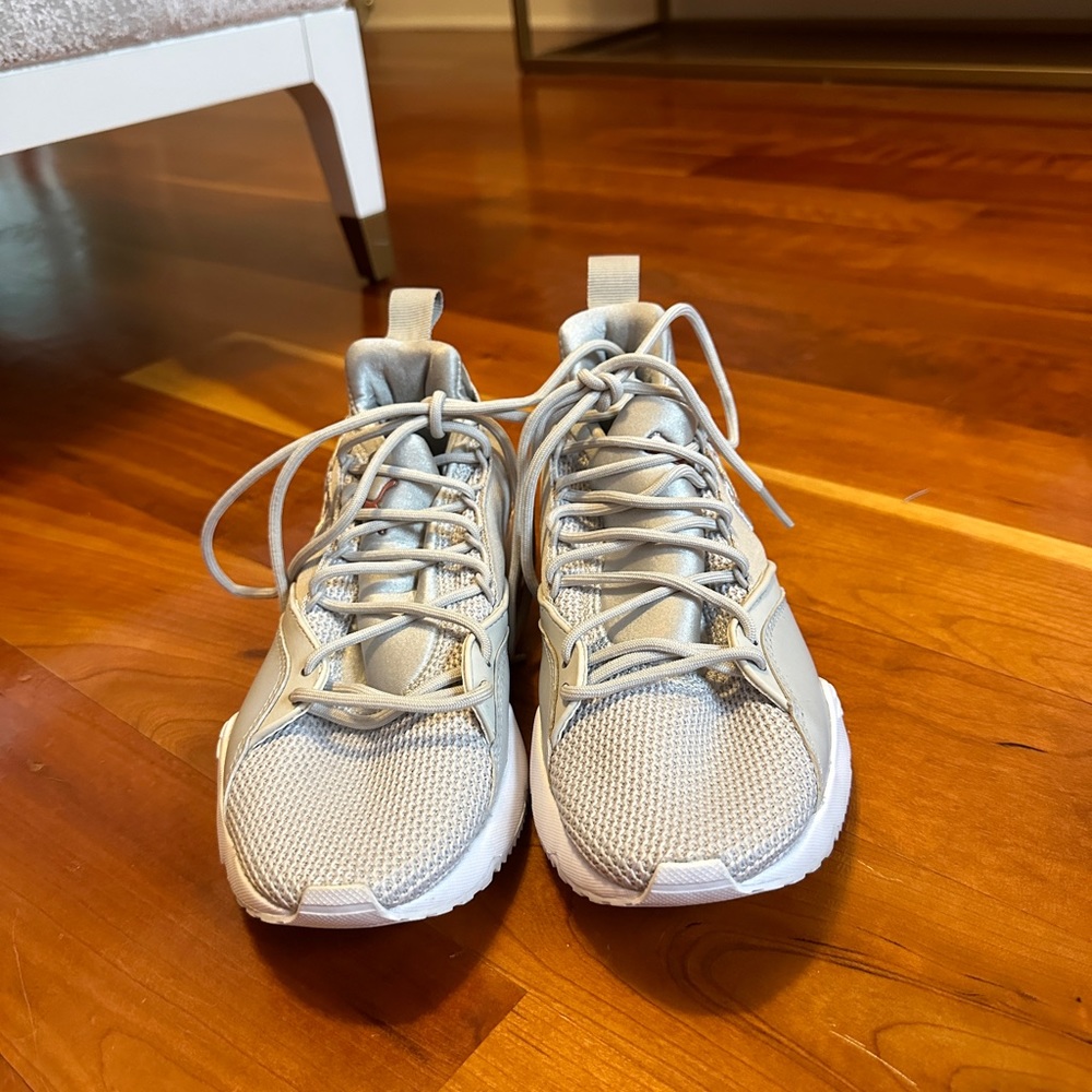 Puma Women's Muse Maia Metallic Sneakers